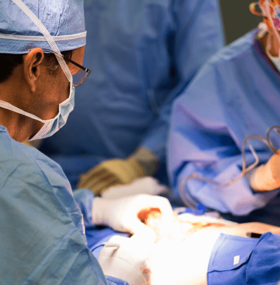 Oncoplastic Reduction: Plastic Surgeon and Breast Surgeon Working